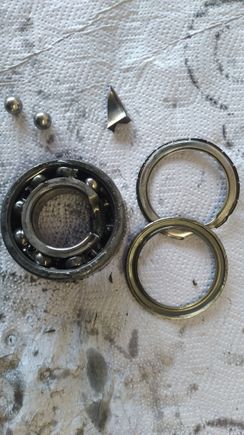 Clutch hub bearing fail ! I got lucky there's no other damage to the inner & outter clutch hub, glad i didnt take any test rides could have caused a lot of damage ! New bearing is on the way, could take a week or 2 !