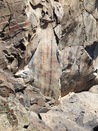 Indian petroglyphs, Picture Gorge, OR.