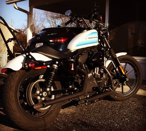 Over the holidays the wife and I started to discusse Daytona bike week and what our plans would be like for this year. (Days off of work, places to eat/drink, sights to see, day rides) She commented how her bike was pretty much the only bike there with stock exhaust. Over the past several weeks she look around the forms, website and other social media platforms at different bikes/exhaust before decided on good ol’ drag pipes.