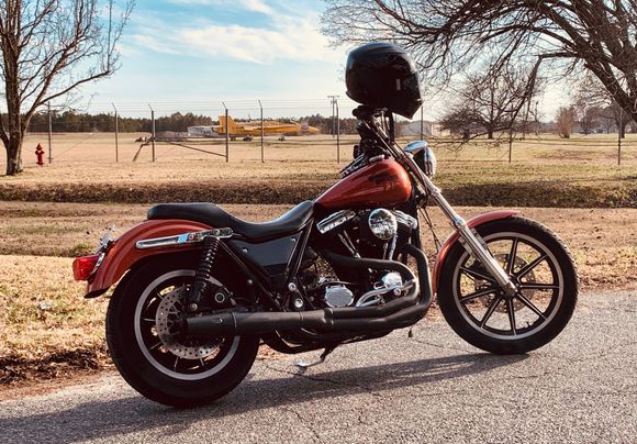 My ol’ lady just randomly surprises me with a low mile 1990 FXRS 
