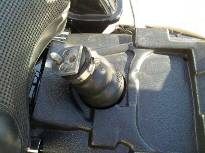 Is the new ultra police seat set up like other police seats?  That setup defiantly raises the rider up.