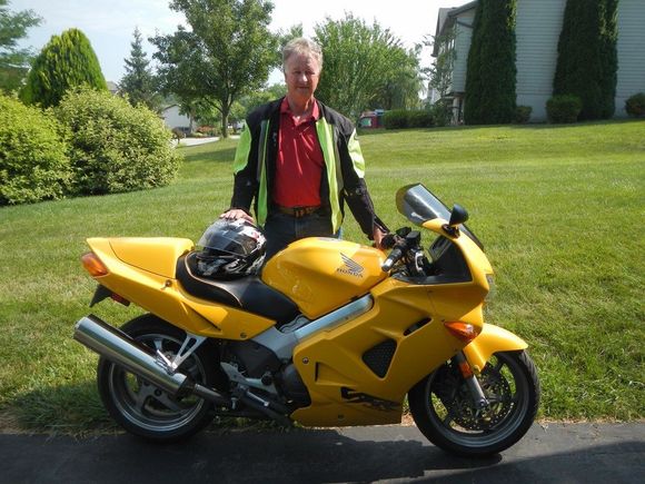 One of my go faster bikes, 2000 VFR800, it was sold.