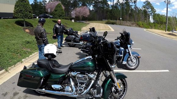 Stopping for Lunch at Lake Tillery