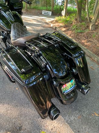 stern - custom powder coat tail rack everything including boot guards on saddle bags lights up :}
