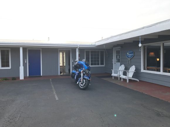 This is the from door to my room. The motel is Called Deannas Oceanfront Motel. It is not a big place, and I imagine it fills up in the summer. Very quiet, great bed, coffee in the room, and coffee and muffins in the morning (I think). Very clean, and it has a one of those glass brick walls in the bathroom beside the tub if your so inclined. Remember to get some bubble bath and camomile tea...
