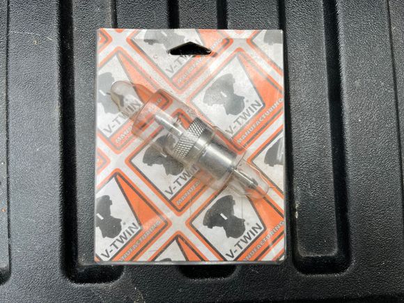 New fuel line filter E/4