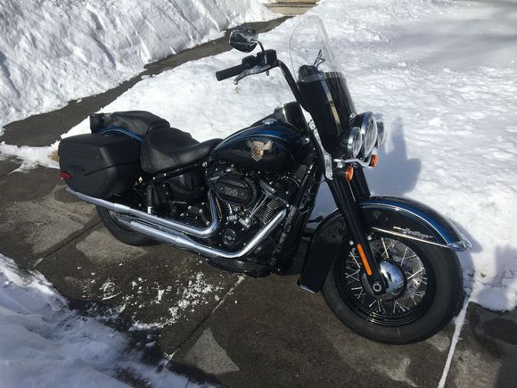 I rode today (01 March 2018), going to ride Saturday too. We will be 39 and sunny, but Sunday through Wednesday rain then a foot of snow expected.