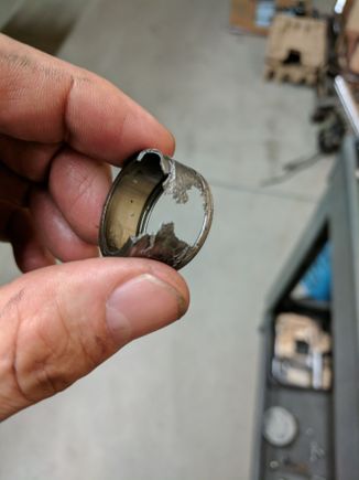 Bottom of the old bearing.