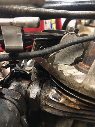 Front head, again oil under the head