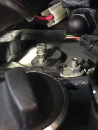 Use a 3/16" hex bit. Reuse the same bolt