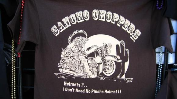 Laughlin Rally
Don't need no Pinche Helmet!