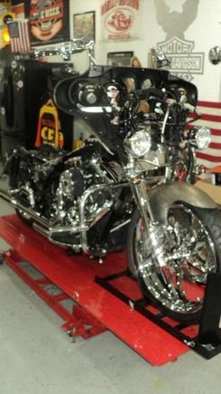 finished bars other than clutch cable and also the ceramic Rush header pipe