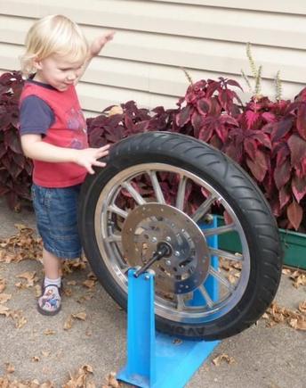 I don know what bawance is, but spin is fun!