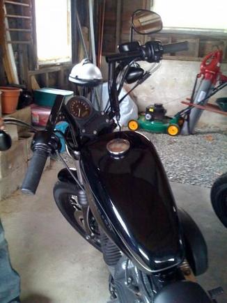 nother shot of the new bars. rough time with the wires.