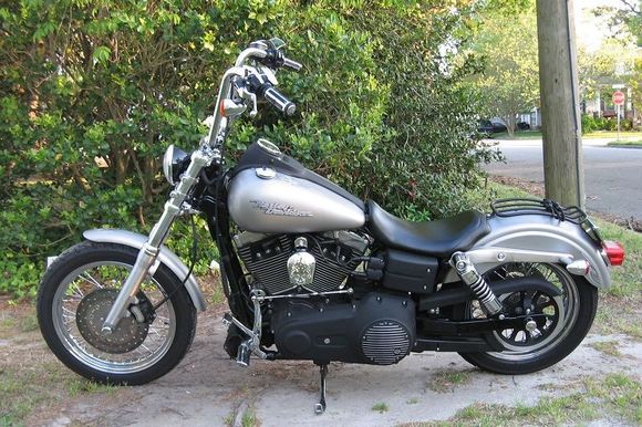 New 13.5" (approximately) 1 1/4 Buffalo apes and HD polyurethane bushings installed.