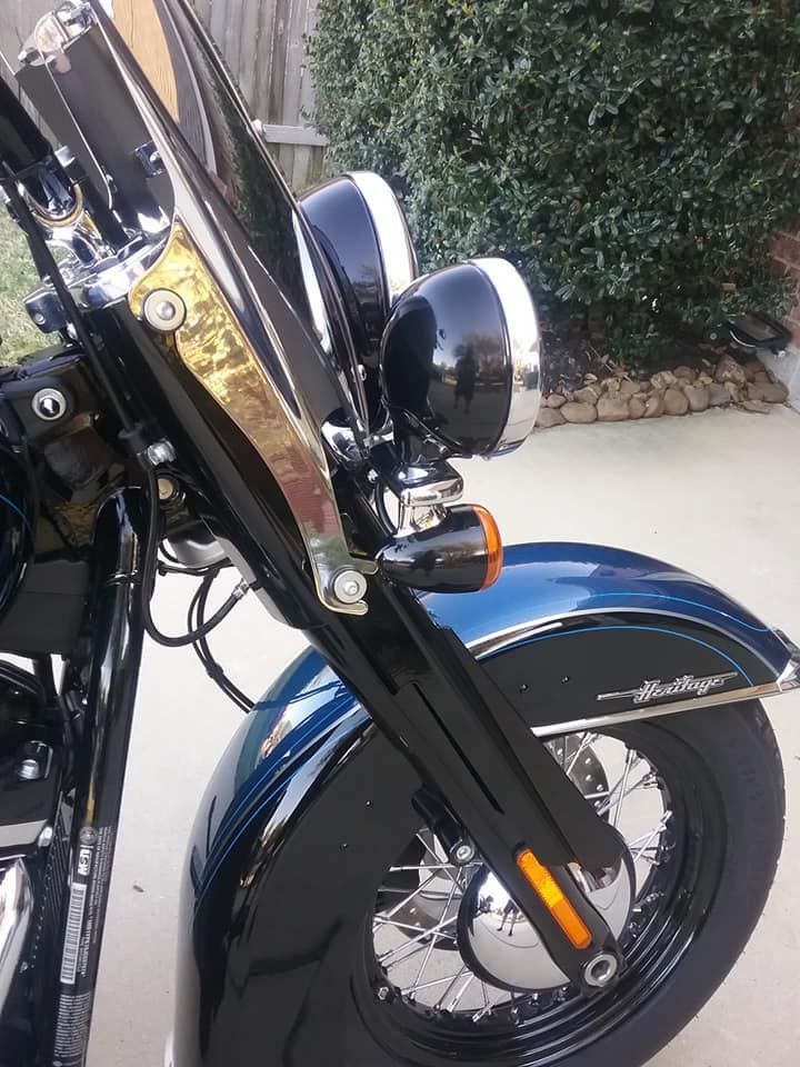 '18 Heritage fork mounted wind deflectors...anyone have them? Page 5