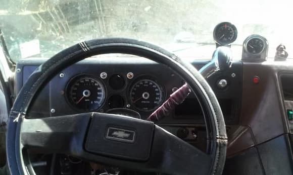 Dash with '76 Ford Gauges