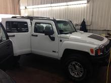 Vinny's 2006 H3 (Base Model)