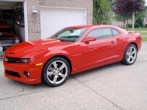 Camaro front corner