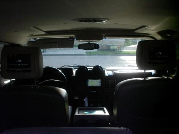 DUAL HEADREST DVD!! CLARION NAVIGATION,DVD,CD PLAYER.....