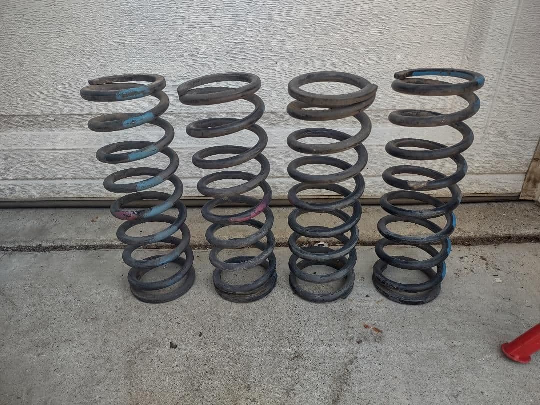 Steering/Suspension - XJS Facelift Rear Spring Set - 6 or 12 cyl - CBC2793 - Tall Set - Also XJ6 - Used - 1992 to 1996 Jaguar XJS - San Francisco, CA 94116, United States