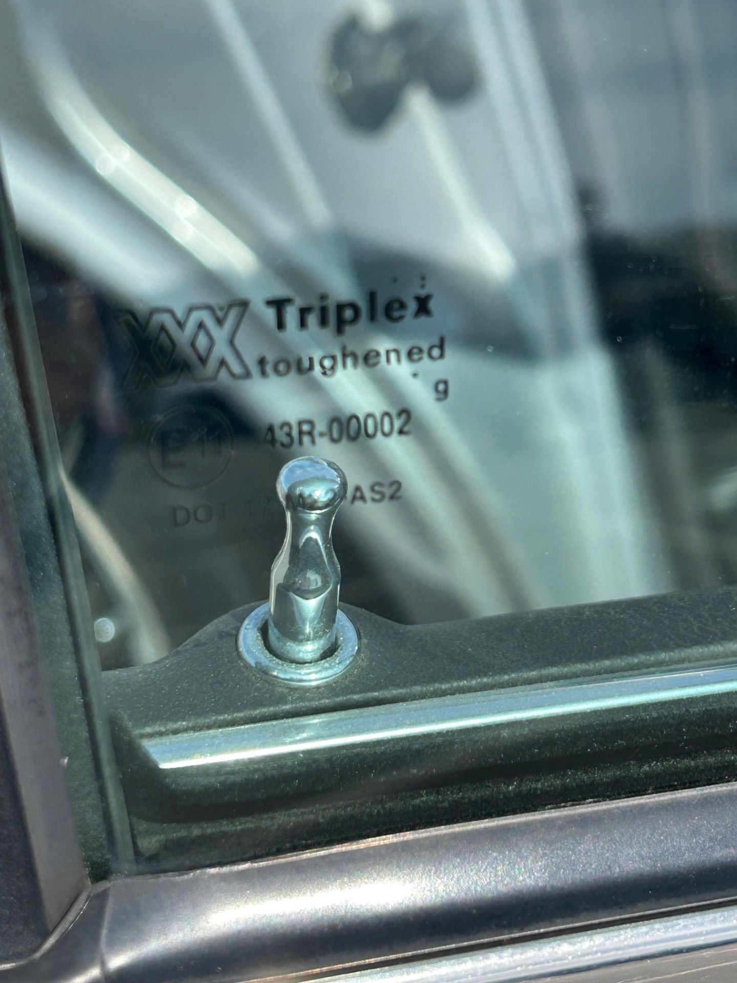 2000 Jaguar XJ8 - Amazing 2000 Jaguar XJ8 L Sport Silver Sedan w/ 111K Miles pure So. California Car - Used - VIN SAJDA23C4YLF06834 - 111,000 Miles - 8 cyl - 2WD - Automatic - Sedan - Silver - Redondo Beach, CA 90277, United States