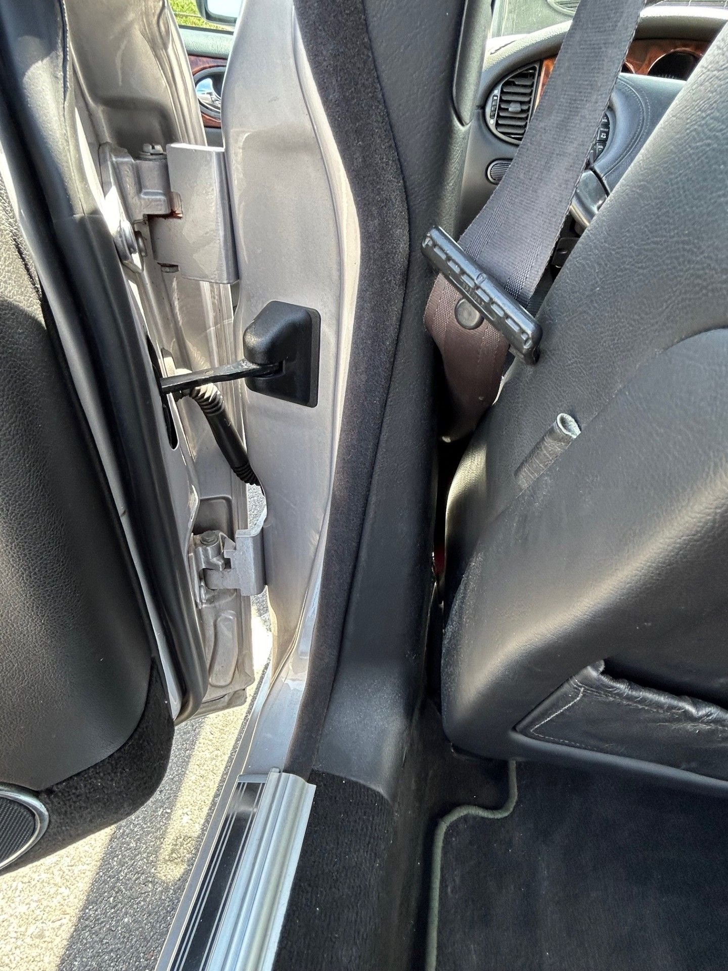 2000 Jaguar XJ8 - Amazing 2000 Jaguar XJ8 L Sport Silver Sedan w/ 111K Miles pure So. California Car - Used - VIN SAJDA23C4YLF06834 - 111,000 Miles - 8 cyl - 2WD - Automatic - Sedan - Silver - Redondo Beach, CA 90277, United States