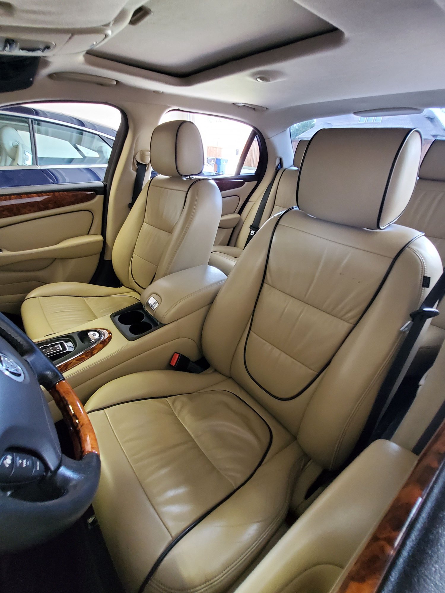 2008 Jaguar XJ8 - 2008 XJ8 L Silver 103k miles X358 - Used - VIN SAJWA79B88SH20042 - 103,146 Miles - 8 cyl - 2WD - Automatic - Sedan - Silver - Frisco, TX 75035, United States