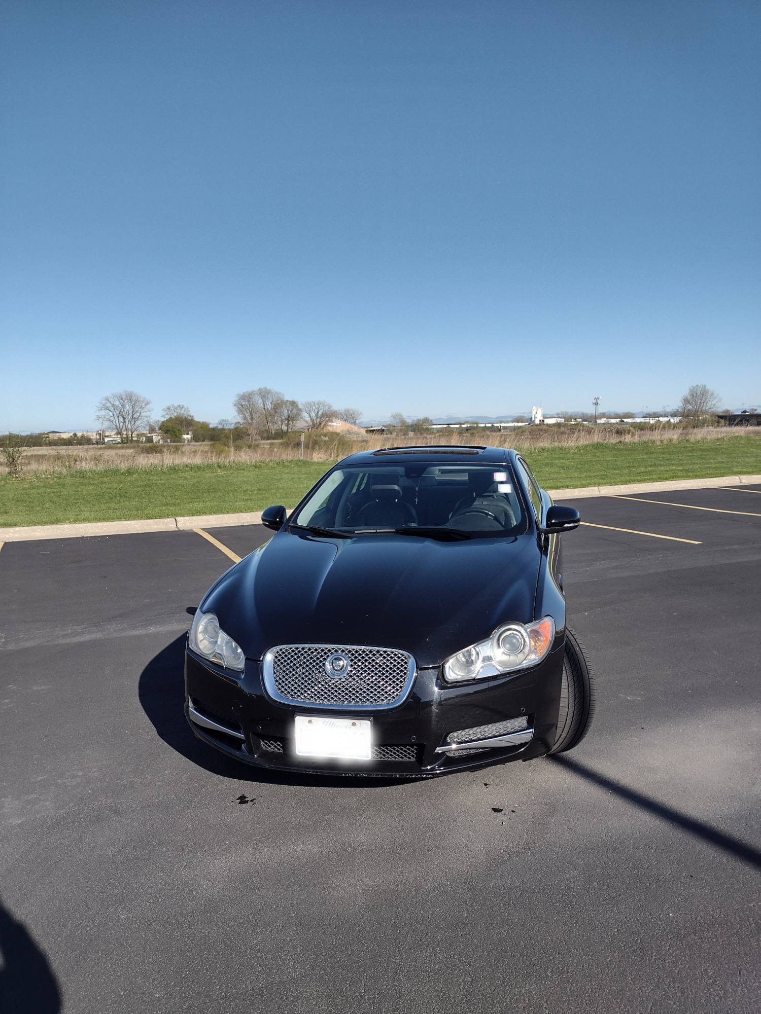 2010 Jaguar XF - 2010 Jaguar XF Sedan 4D - Used - VIN SAJWA0FA7AHR58211 - 130,000 Miles - 8 cyl - 2WD - Automatic - Sedan - Black - Skokie, IL 60077, United States