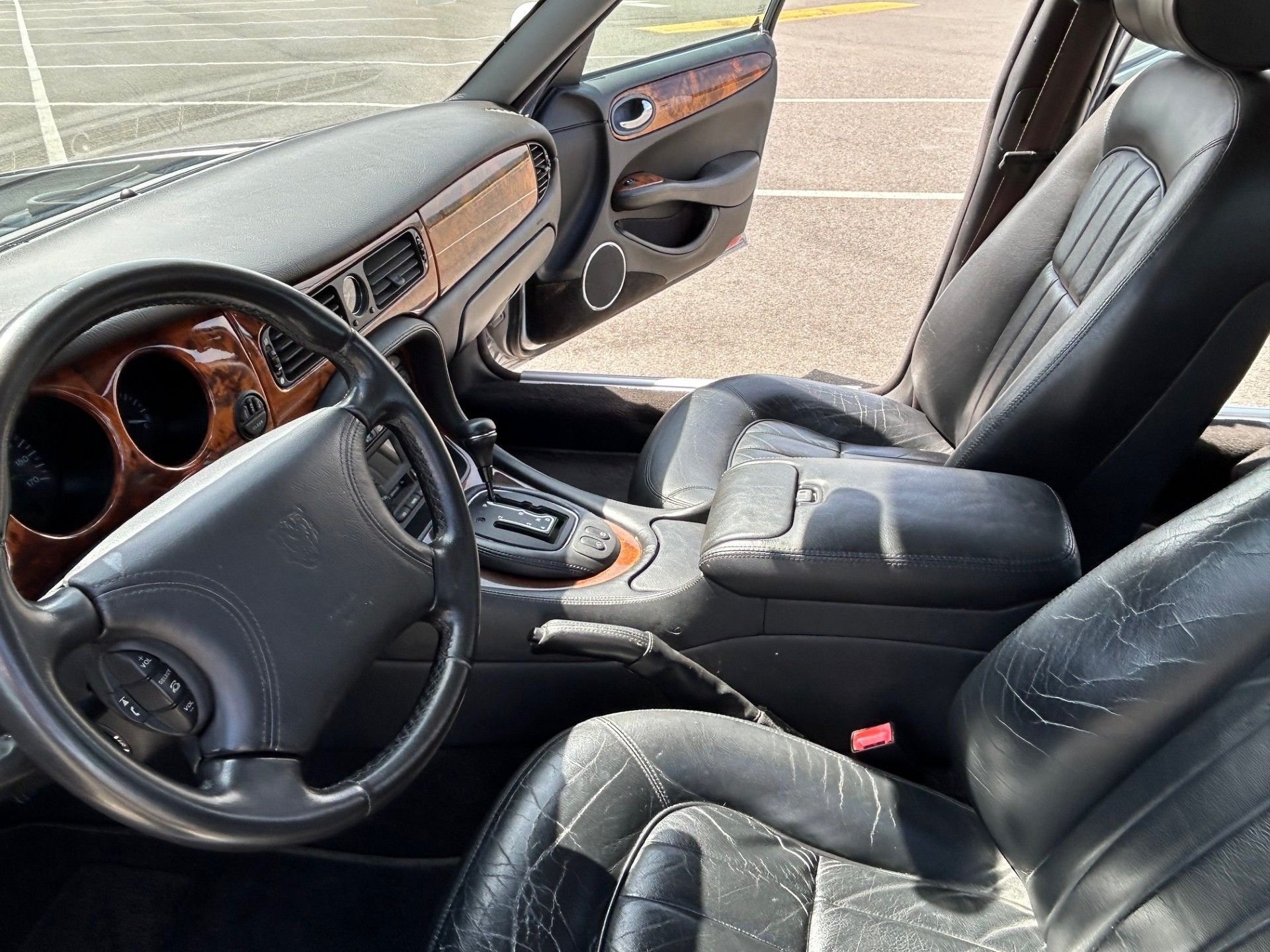 2000 Jaguar XJ8 - Amazing 2000 Jaguar XJ8 L Sport Silver Sedan w/ 111K Miles pure So. California Car - Used - VIN SAJDA23C4YLF06834 - 111,000 Miles - 8 cyl - 2WD - Automatic - Sedan - Silver - Redondo Beach, CA 90277, United States