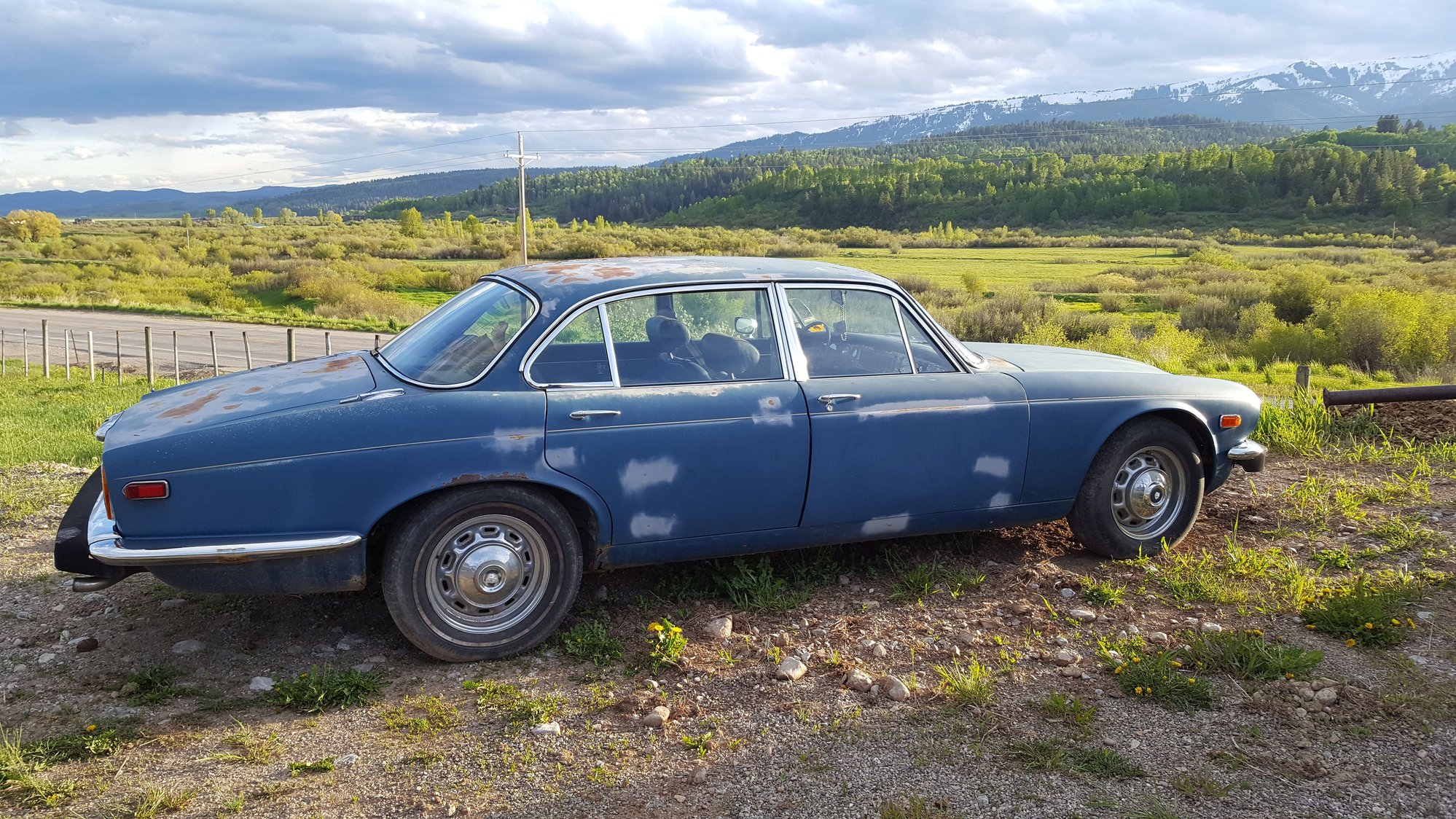 1970 Jaguar XJ - 1970 XJ6 L  Parts Car?!.  Come see the Tetons in Wyoming! - Used - VIN UH2T65974 - 95,293 Miles - 6 cyl - Manual - Sedan - Blue - Alpine, WY 83128, United States