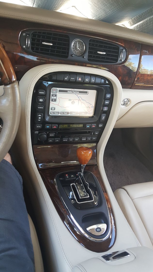 2004 Jaguar Vanden Plas - 2004 Jaguar XJ Vanden Plas Pampered and Well Maintained - Used - VIN SAJWA74C64SG22928 - 126,000 Miles - 8 cyl - 2WD - Automatic - Sedan - Silver - Winnetka, CA 91306, United States