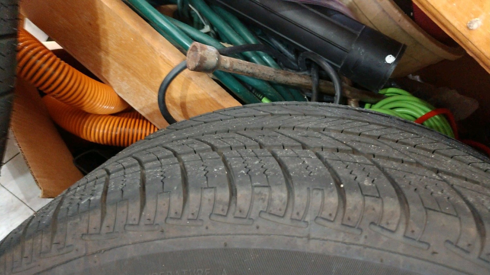 Wheels and Tires/Axles - set of XK8 wheels with like brand new tires, couple months old with 2k miles - Used - 1997 to 2015 Jaguar XK - Wellington, FL 33414, United States