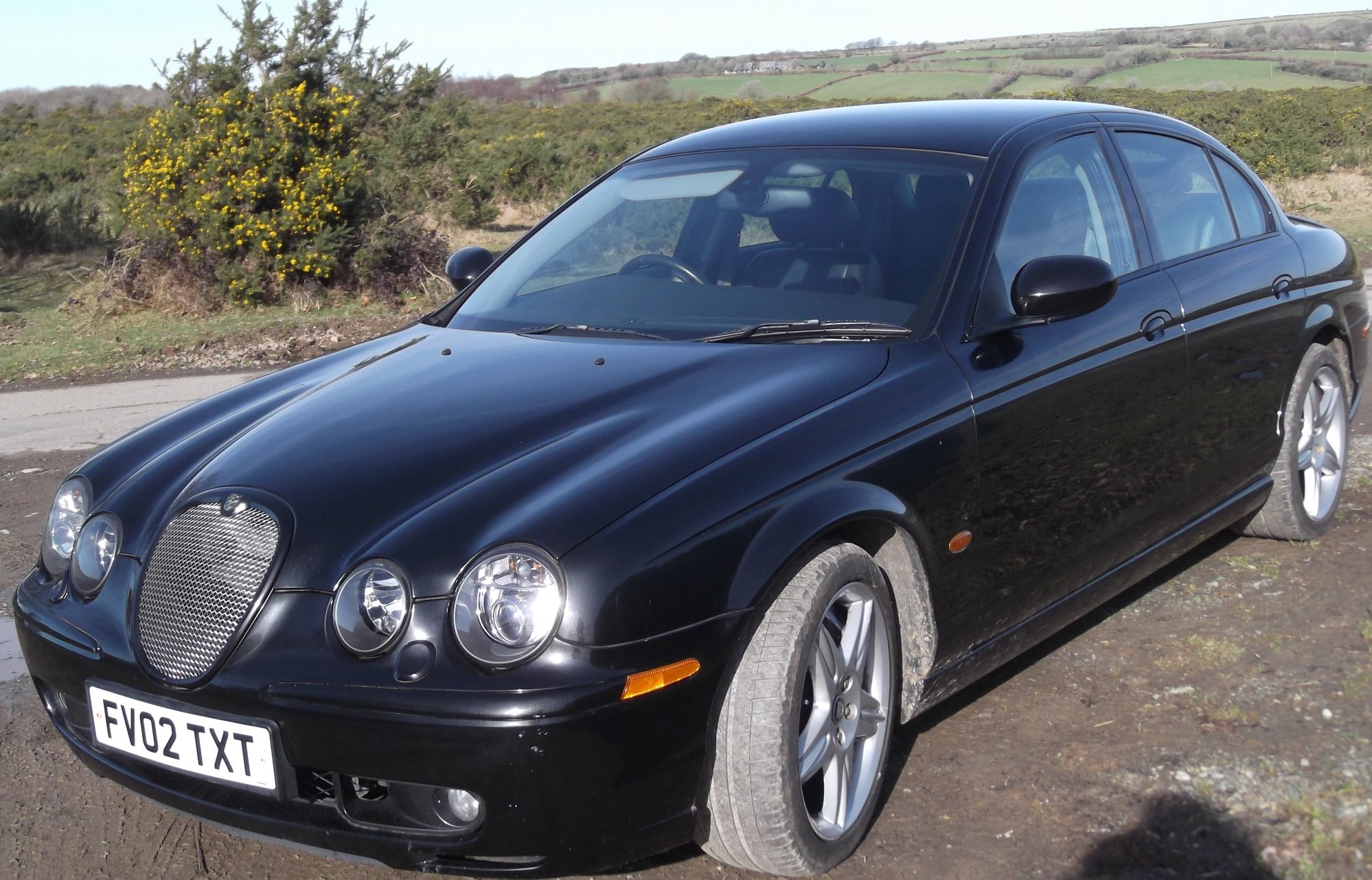 2002 Jaguar S-Type - Jaguar s type r - Used - VIN SAJAC03S921M49572 - 52,500 Miles - 8 cyl - 2WD - Automatic - Sedan - Black - Liskeard PL146N, United Kingdom