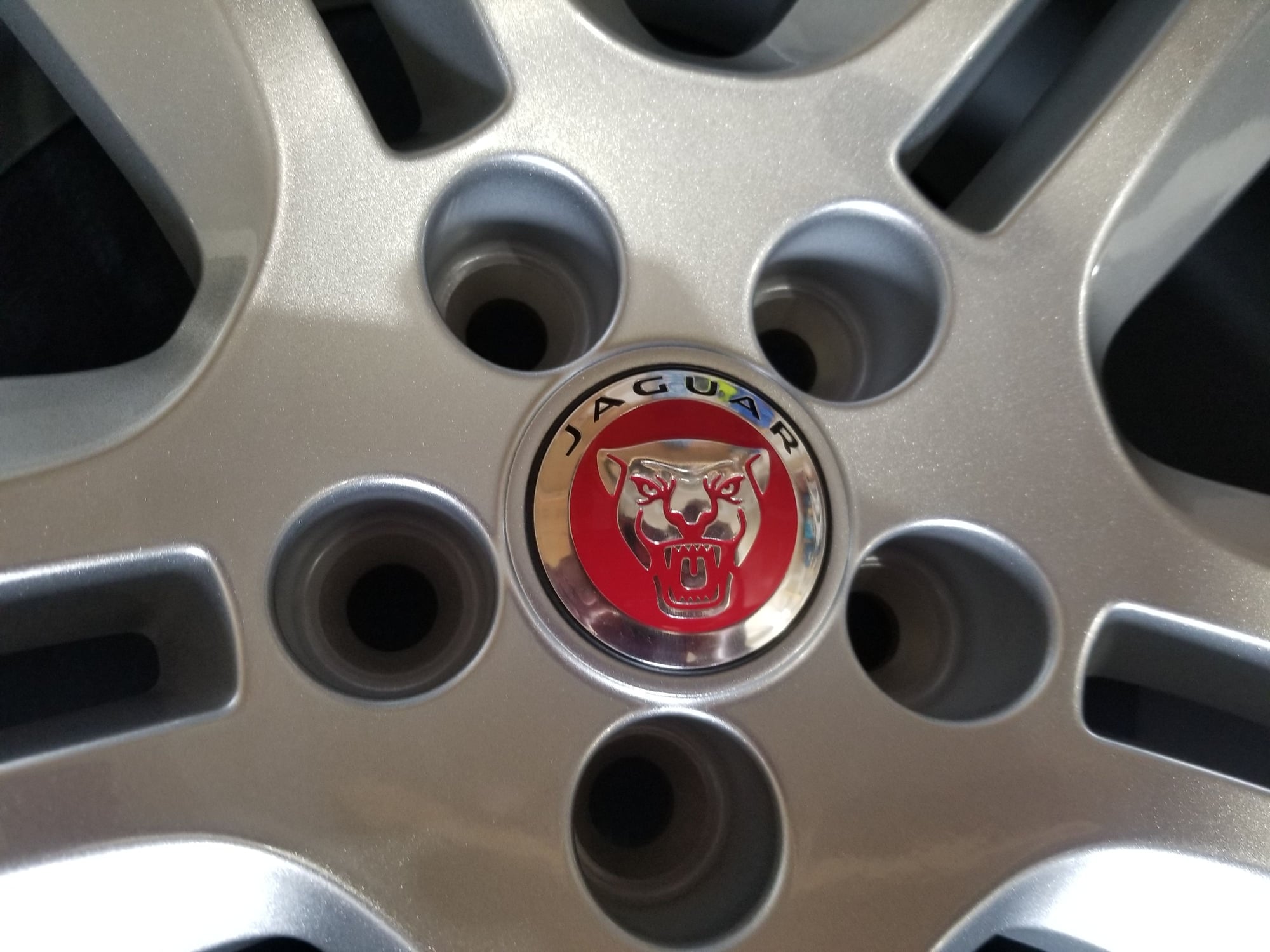 Wheels and Tires/Axles - Jaguar 20 Inch "Templar" Single Rim (Brand new in box) With TPMS - Canada Listing - New - Toronto, ON M4Y1R5, Canada