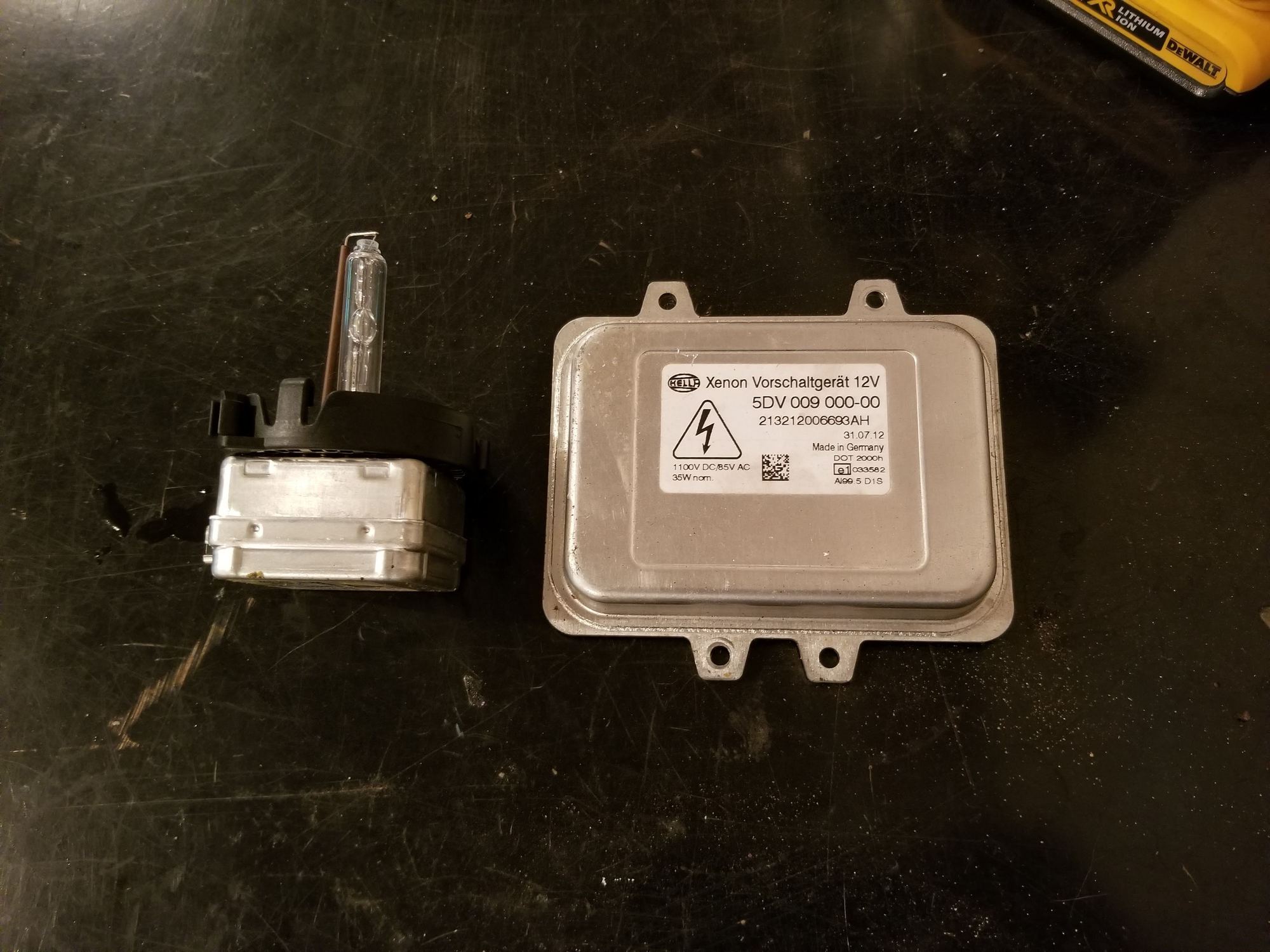 Lights - Jaguar XF Xenon HID bulb and balast - Used - 2009 to 2015 Jaguar XF - Mounds View, MN 55112, United States