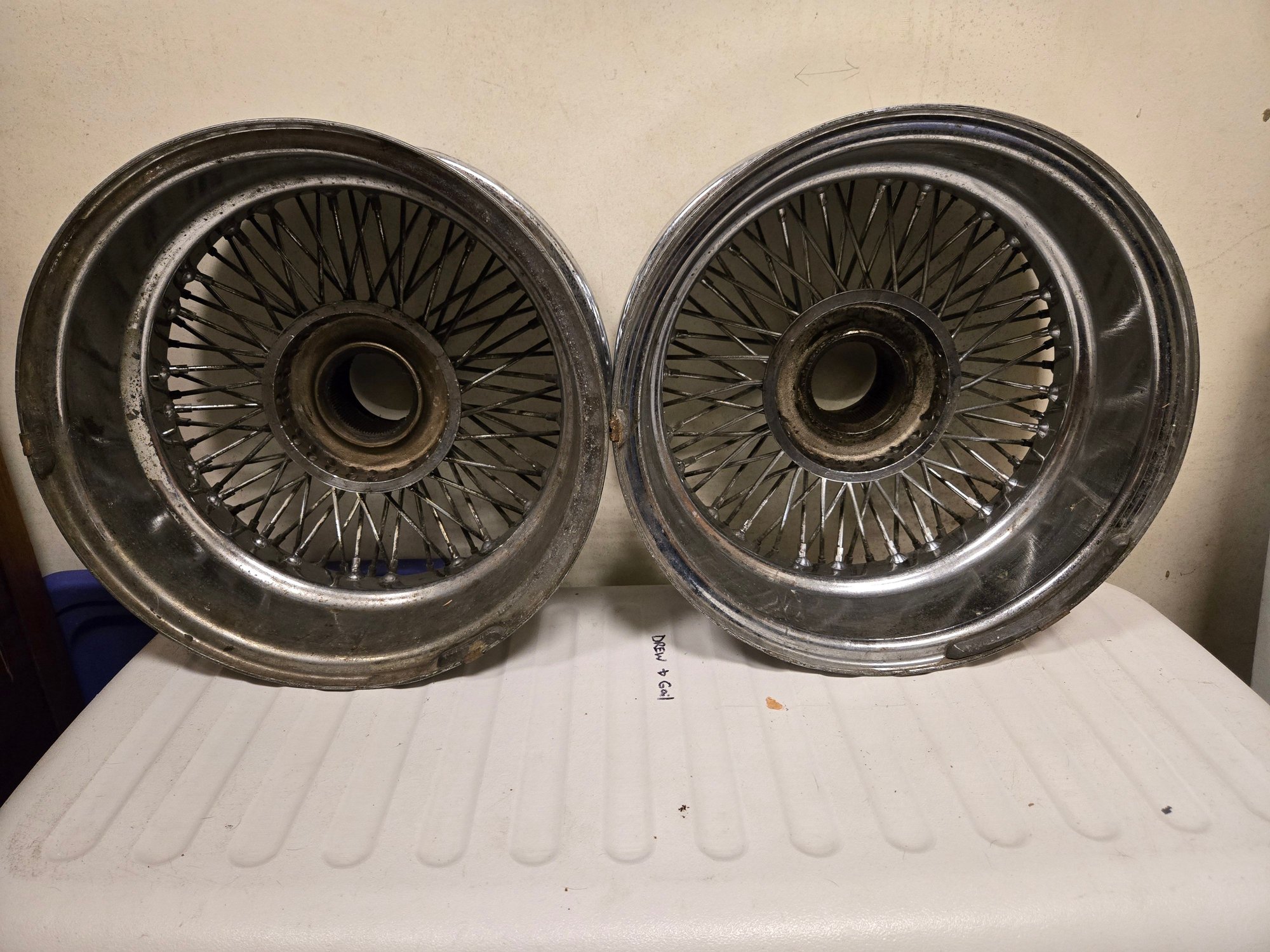 Wheels and Tires/Axles - E-Type Wire Wheels (2) - Used - 1962 to 1972 Jaguar XKE - Onset, MA 02558, United States