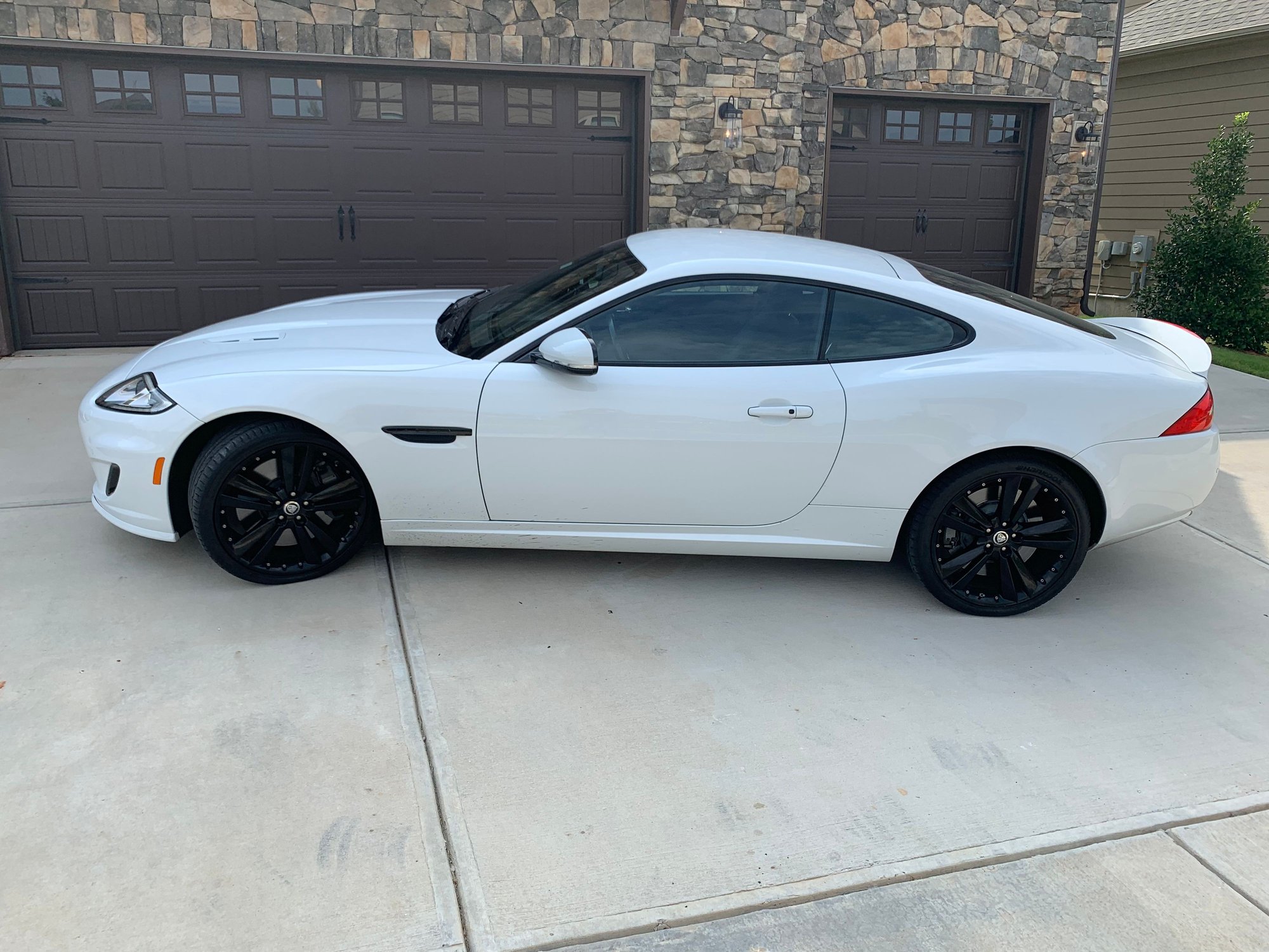 2013 Jaguar XKR - 2013 XKR Polaris white with black package - Used - VIN SAJWA4DC1DMB50169 - 36,600 Miles - 8 cyl - 2WD - Automatic - Coupe - White - Fort Mill, SC 29715, United States