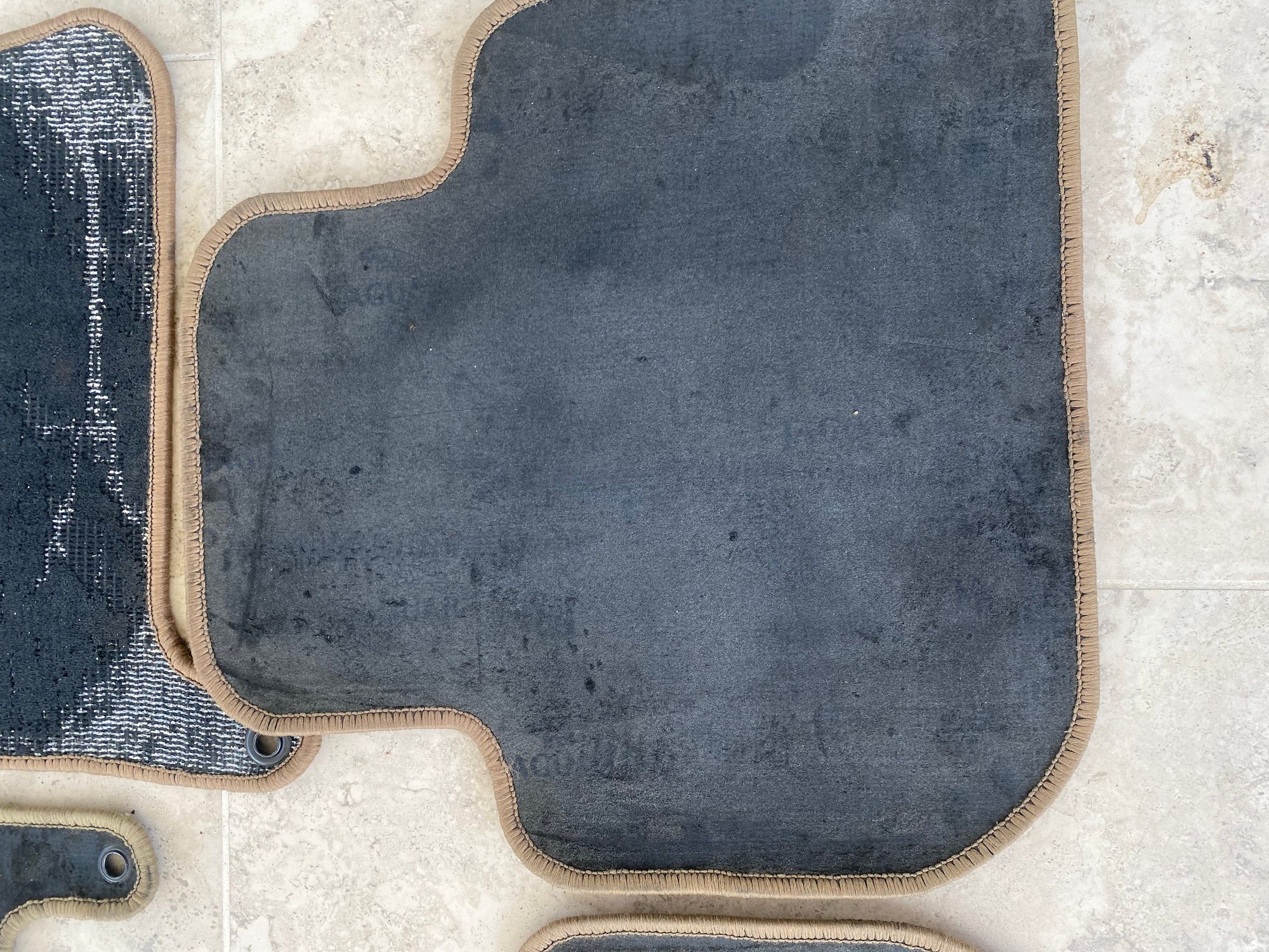 Jaguar Original Logo Floor Mats Fits XJ6, XJ8, XJR, Vanden Plas