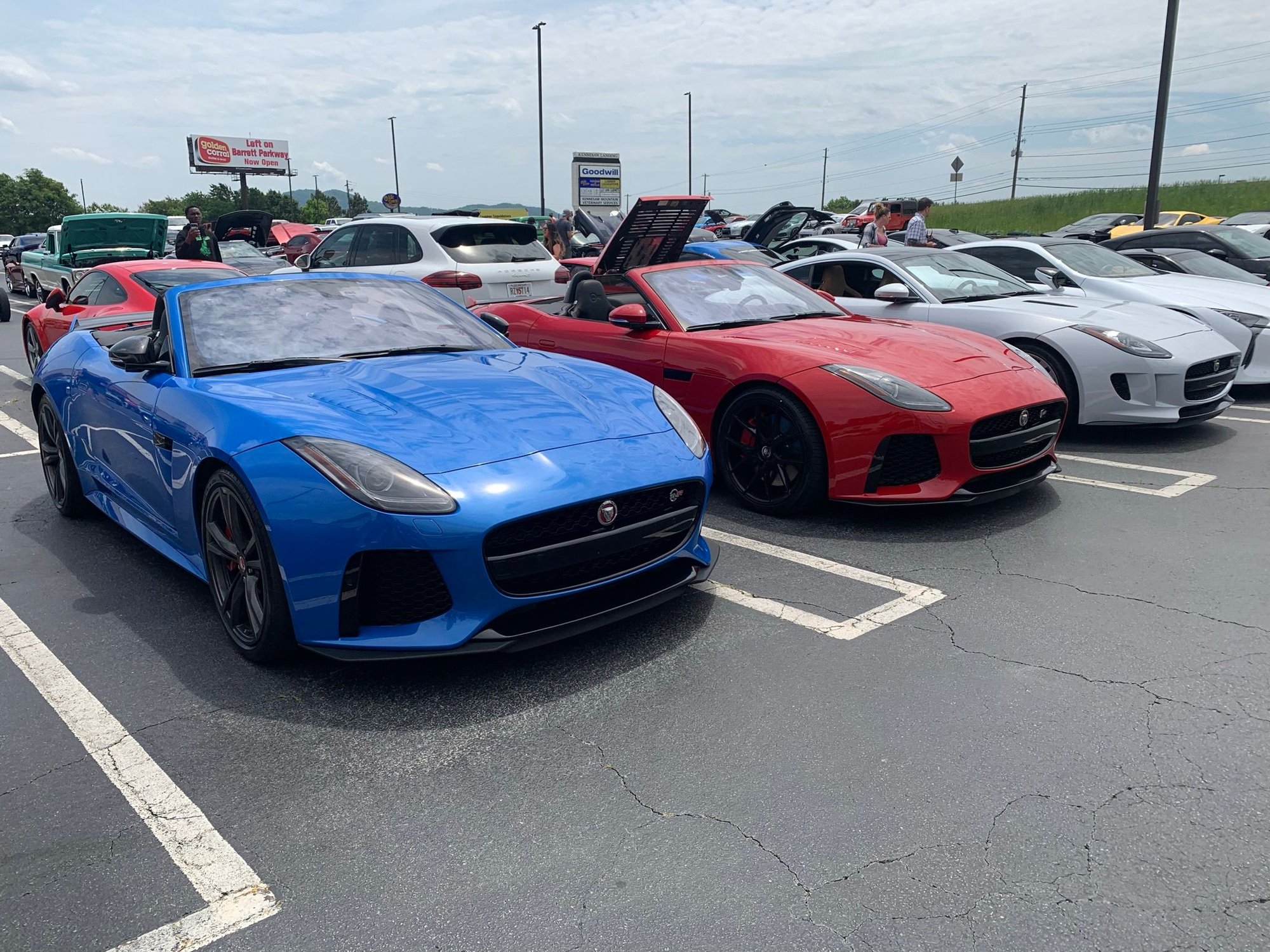 2017 Jaguar F-Type - 17 SVR Convertible $78k Ultra Blue - Used - VIN SAJWJ6K8XHMK42734 - 20,700 Miles - 8 cyl - 4WD - Automatic - Convertible - Blue - Atlanta, GA 30339, United States