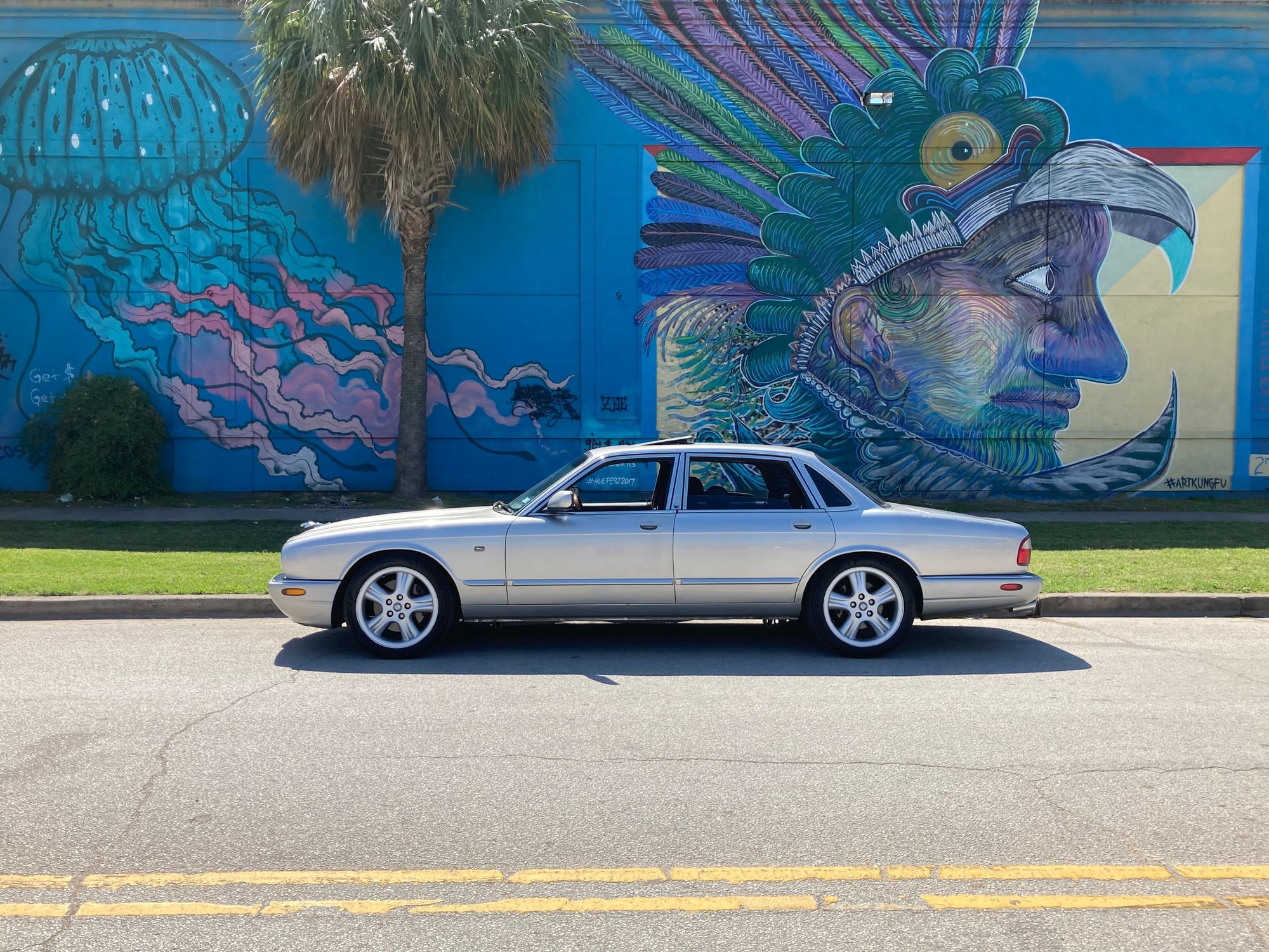 1999 Jaguar XJR - 99 XJR in Houston. - Used - VIN Sajpx1848xc860777 - 76,800 Miles - 8 cyl - 2WD - Automatic - Sedan - Silver - Houston, TX 77078, United States