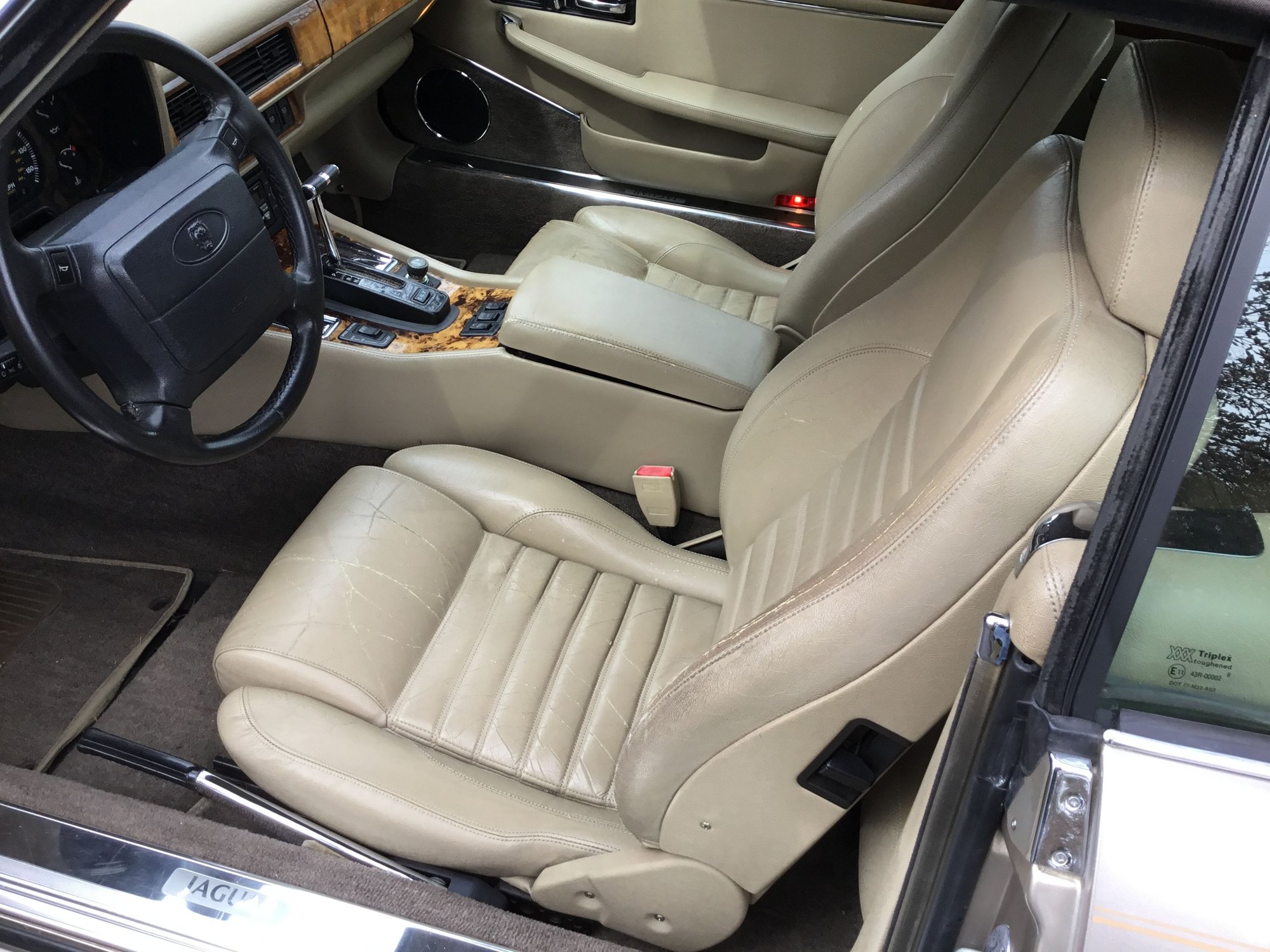 1994 Jaguar XJS - FS---1994 XJS 2+2 convertible - Used - VIN Sajnx2747rc189216 - 118,000 Miles - 6 cyl - 2WD - Automatic - Convertible - Beige - Norristown, PA 19403, United States