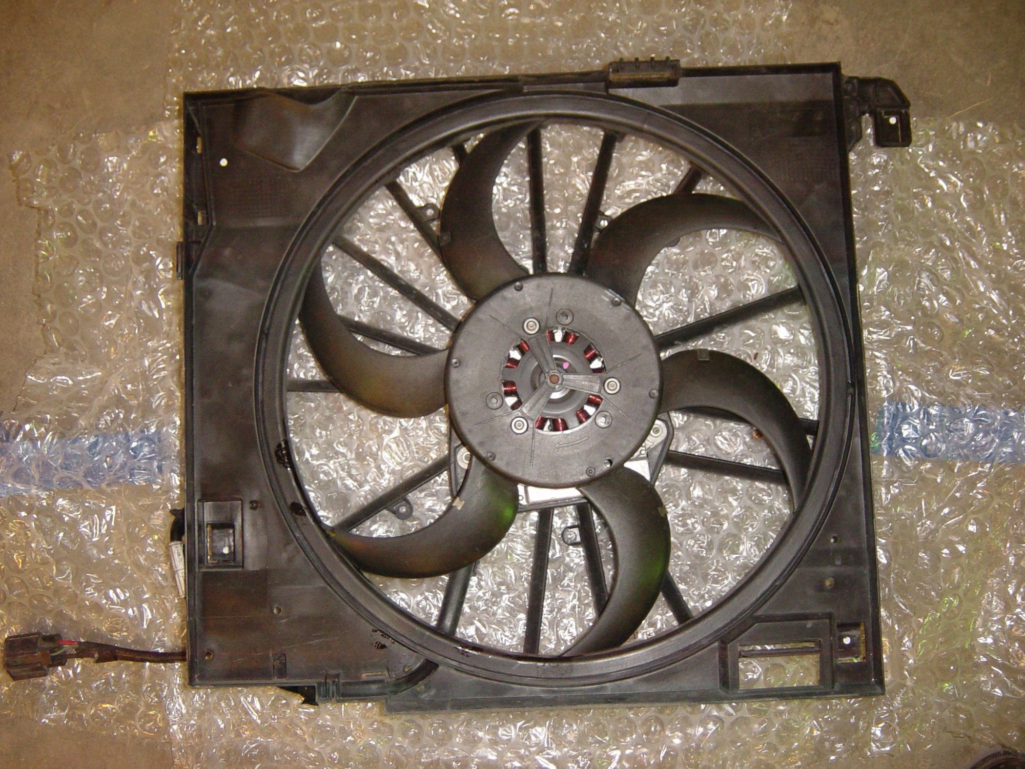 Miscellaneous - Radiator fan and cowl F-Type, XF, XK - Used - 2014 to 2020 Jaguar F-Type - Decatur, TX 76234, United States