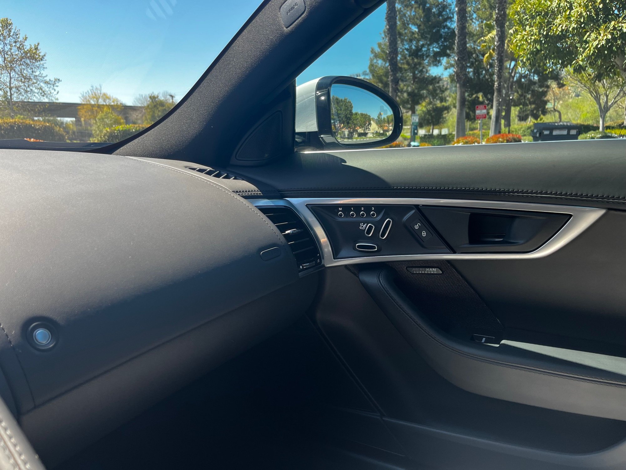 2020 Jaguar F-Type - 2020 F-Type P300 Coupe - Used - VIN SAJDD1GX3LCK68530 - 13,481 Miles - 4 cyl - 2WD - Automatic - Coupe - White - Fallbrook, CA 92028, United States