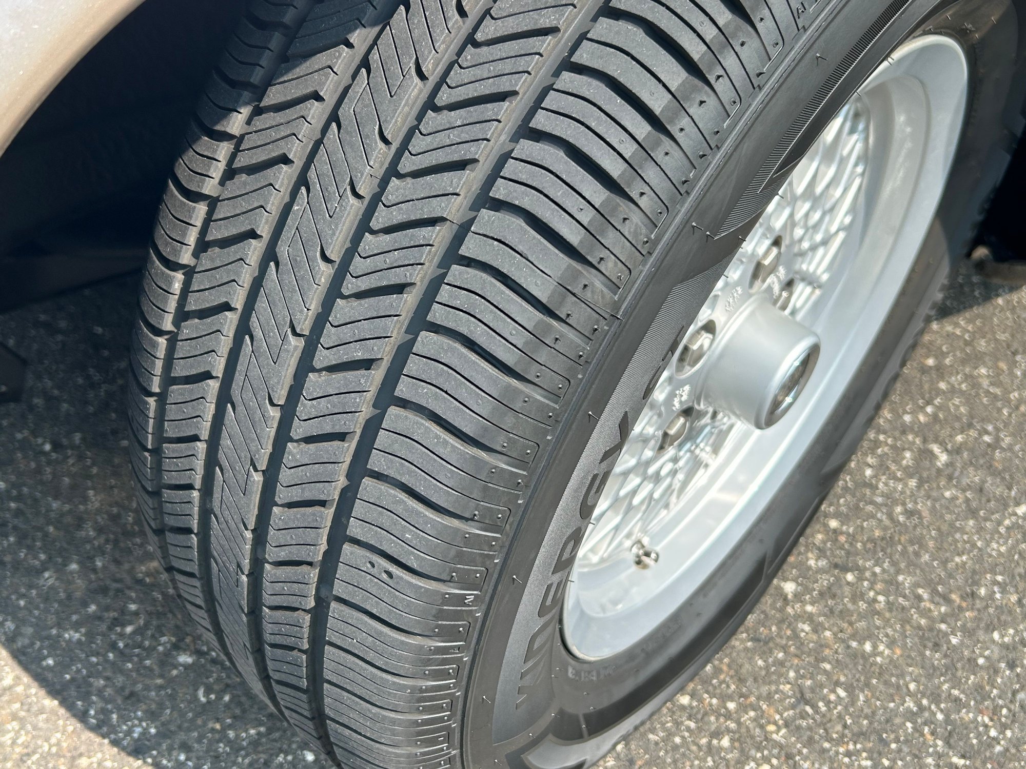 1991 Jaguar XJS - 1991 Jaguar XJS - Used - VIN SAJTW5842MC177301 - 88,500 Miles - 12 cyl - 2WD - Automatic - Coupe - Gold - Warrington, PA 18976, United States