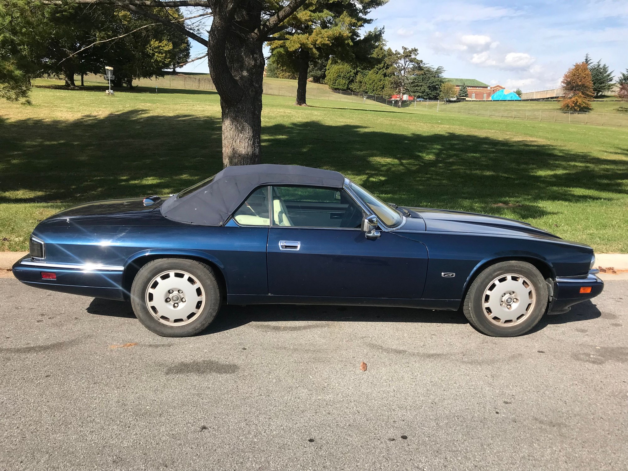 1996 Jaguar XJS - 1996 Jaguar XJS Celebration Model - Used - VIN SAJNX2749TC224555 - 100,000 Miles - 6 cyl - 2WD - Automatic - Convertible - Blue - Baltimore, MD 21218, United States