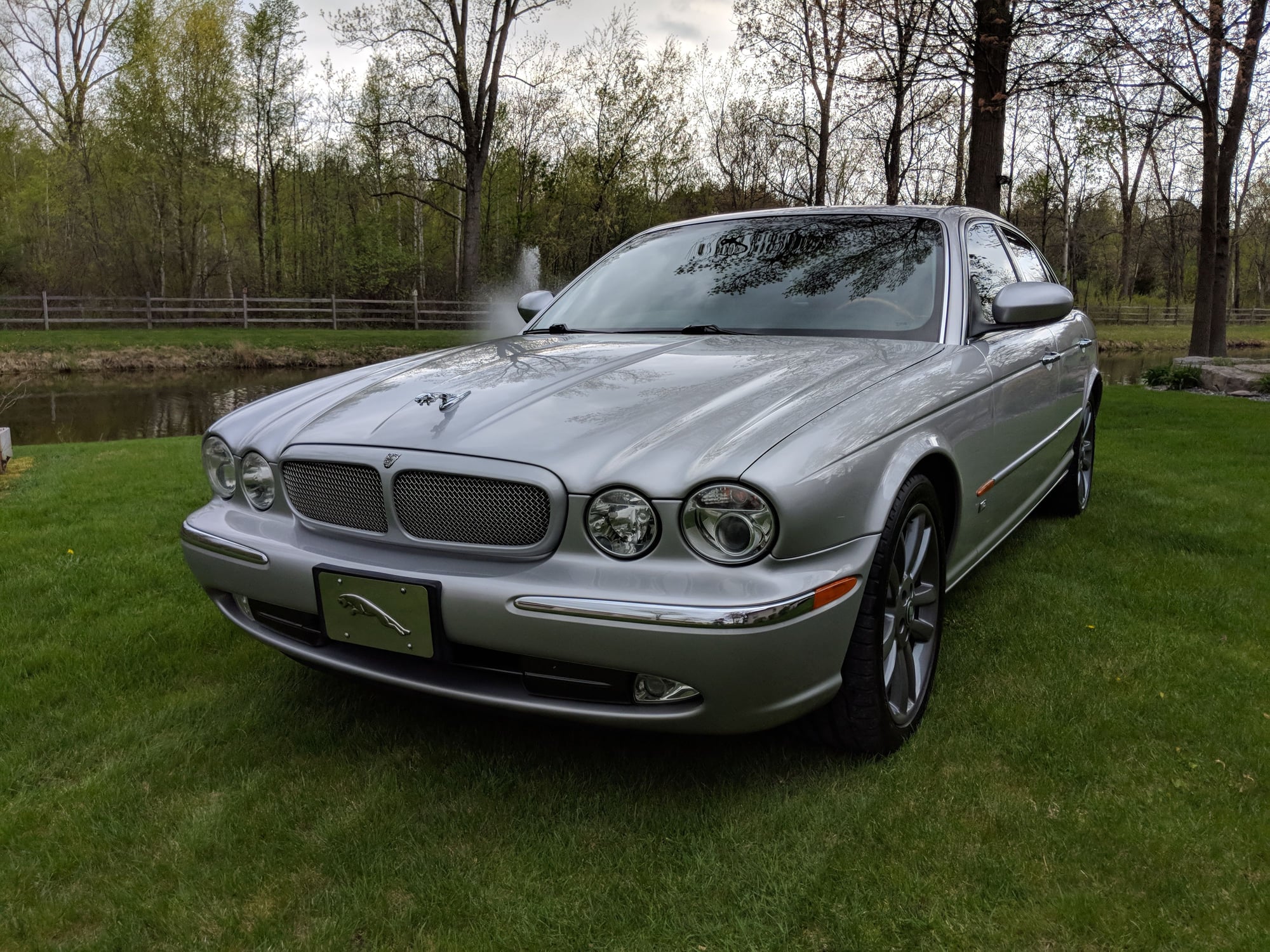 2004 Jaguar XJR - 2004 XJR 125k miles - Used - VIN SAJEA73B04TG11101 - 125,000 Miles - 8 cyl - 2WD - Automatic - Sedan - Silver - Bay City, MI 48706, United States