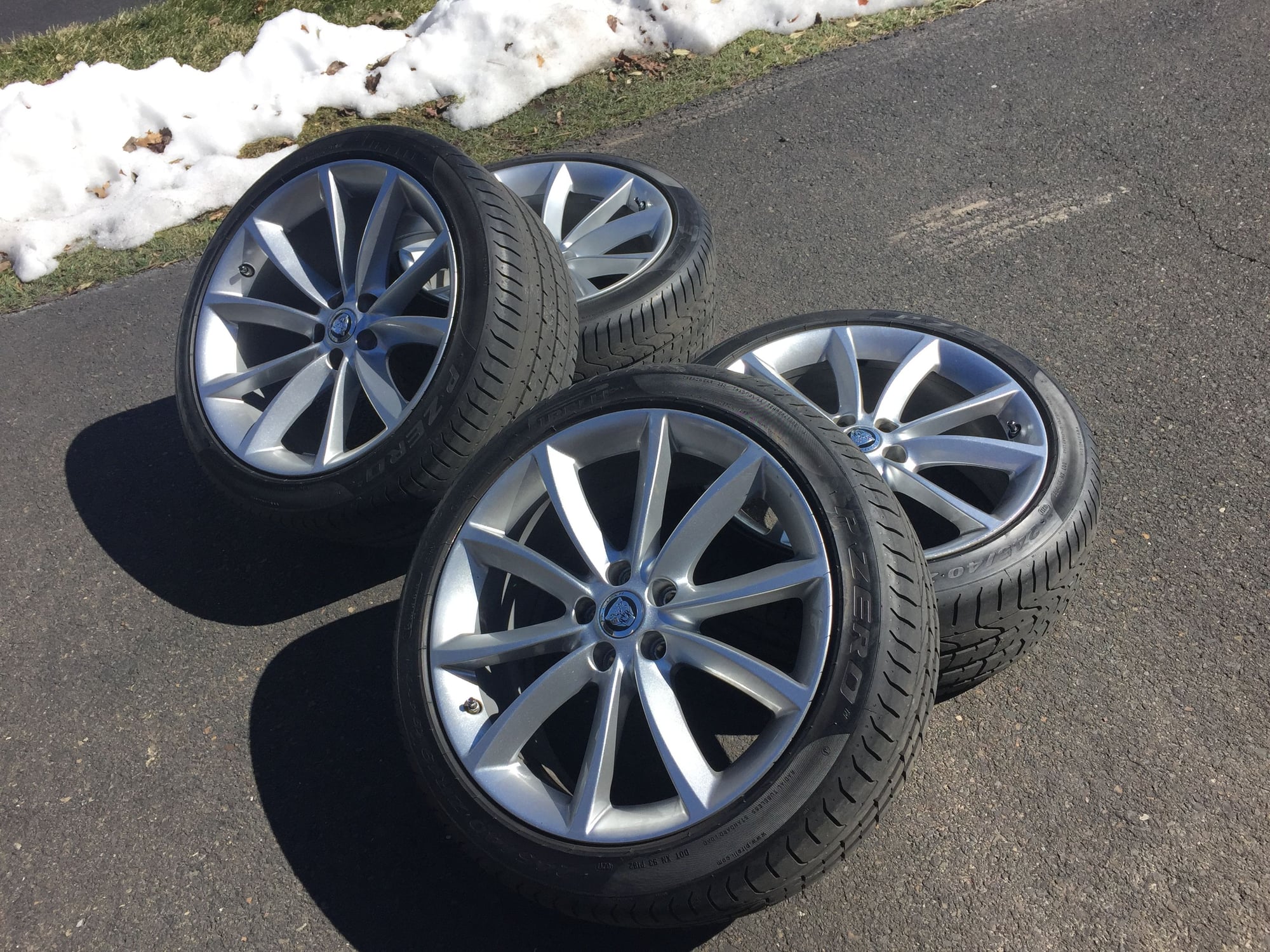 Wheels and Tires/Axles - F Type 19" Propeller Wheels, Stock Tires, and TPMS for Sale - Used - 2014 to 2019 Jaguar F-Type - Jamison, PA 18929, United States