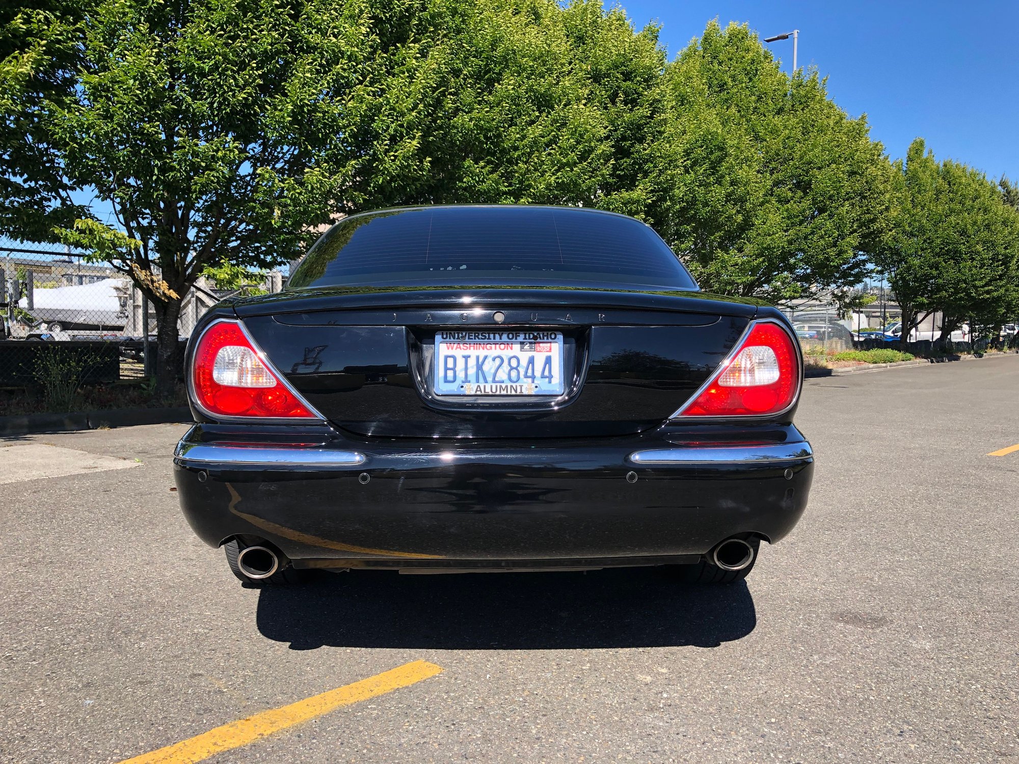 2004 Jaguar XJR - 2004 XJR for Sale - Used - VIN SAJWA73B34TG19553 - 143,000 Miles - 8 cyl - 2WD - Automatic - Sedan - Black - Seattle, WA 98188, United States