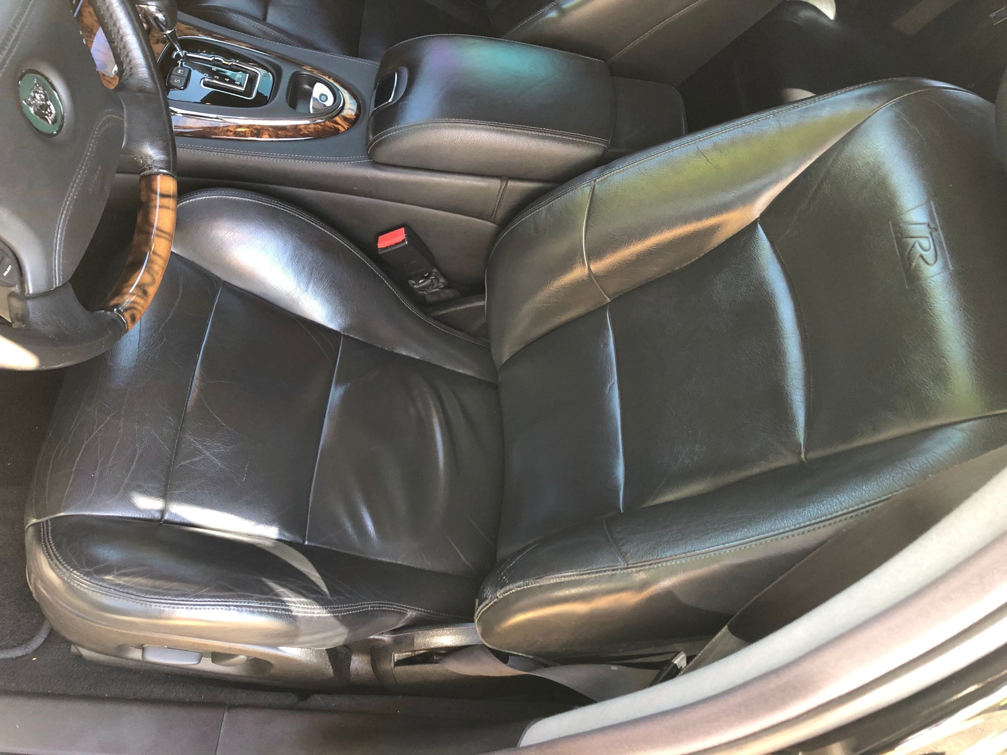 2004 Jaguar XJR - 2004 XJR for Sale - Used - VIN SAJWA73B34TG19553 - 143,000 Miles - 8 cyl - 2WD - Automatic - Sedan - Black - Seattle, WA 98188, United States